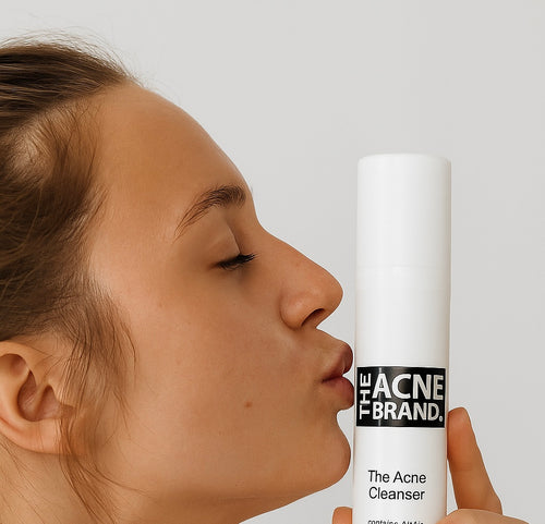 THE ACNE CLEANSER